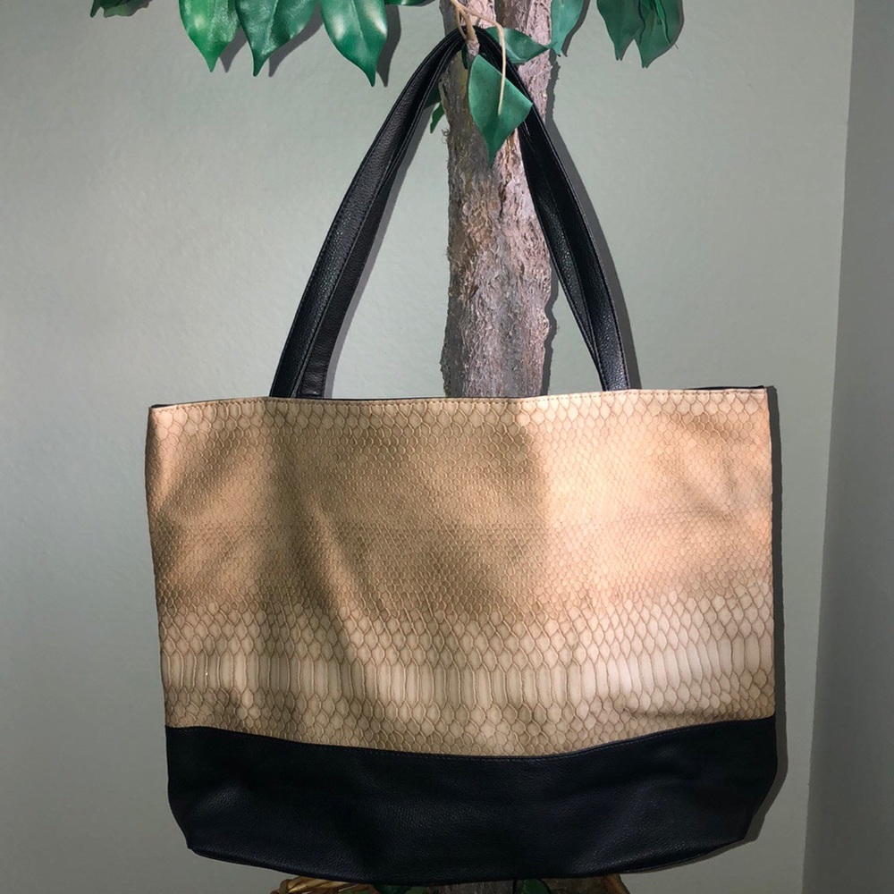 🌴New🌴 T3 Tote